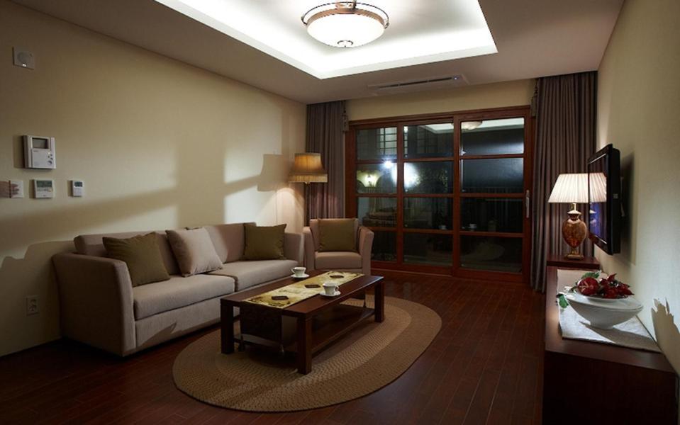 Ardenhill Resort & Golf เมืองเชจู ภายนอก รูปภาพ