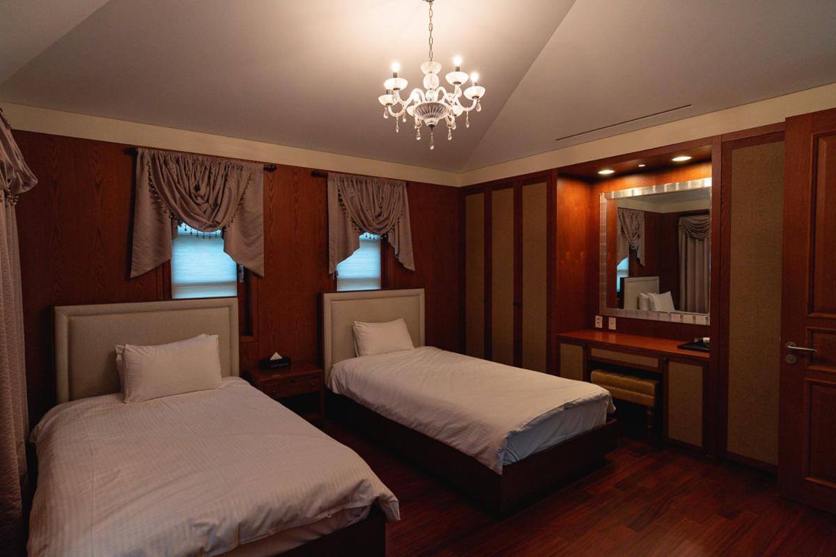 Ardenhill Resort & Golf เมืองเชจู ภายนอก รูปภาพ
